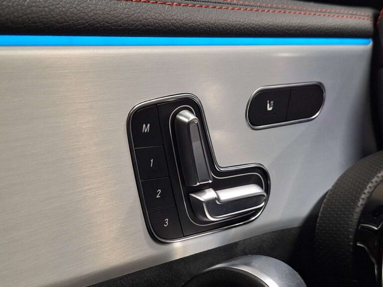 1280x960-2488YAU1y5cIiR